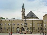 041-Domplatz-Mariens&auml;ule+Franziskanerkirche