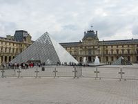 Louvre 02
